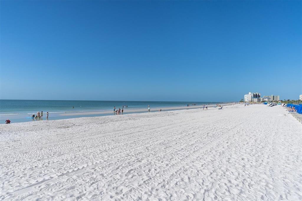 For Sale: $315,000 (2 beds, 2 baths, 1335 Square Feet)