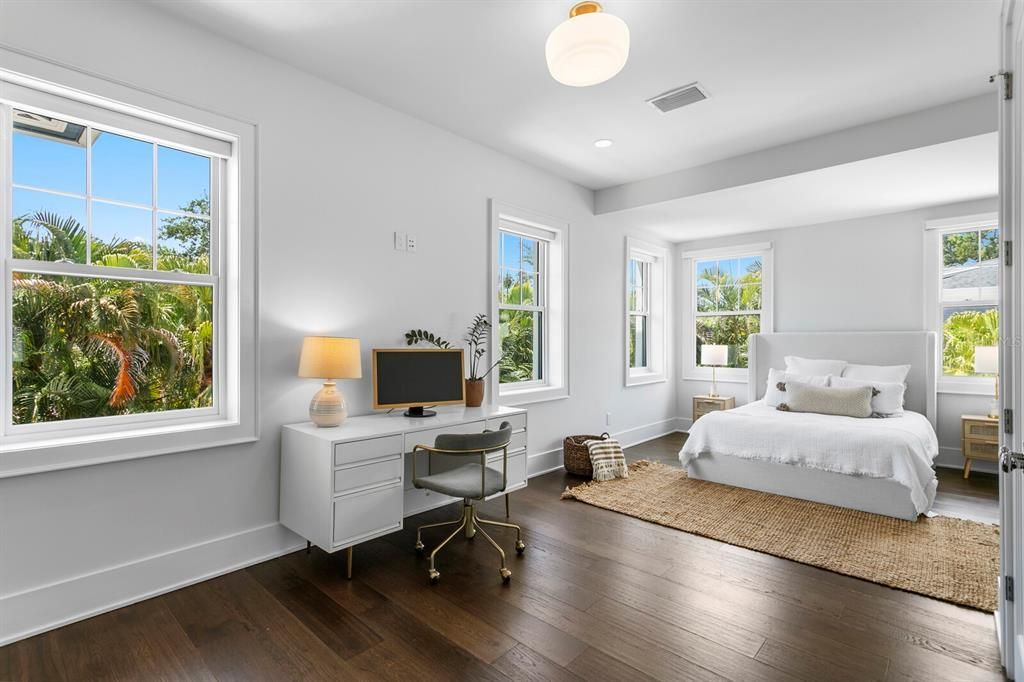 For Sale: $5,950,000 (4 beds, 4 baths, 5665 Square Feet)