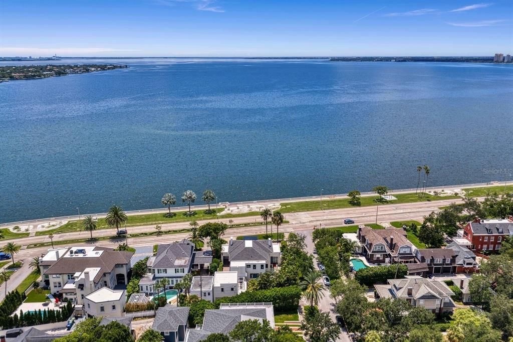 For Sale: $5,950,000 (4 beds, 4 baths, 5665 Square Feet)