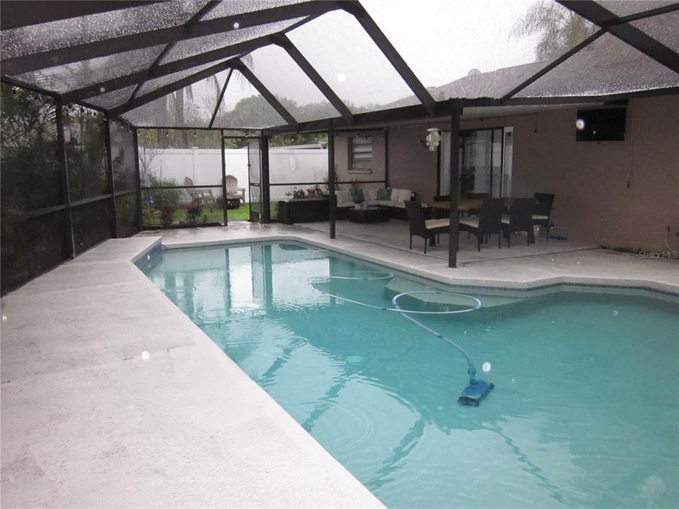 For Rent: $3,000 (3 beds, 2 baths, 1608 Square Feet)