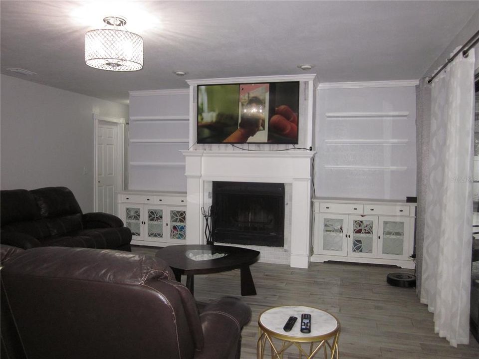 For Rent: $3,000 (3 beds, 2 baths, 1608 Square Feet)