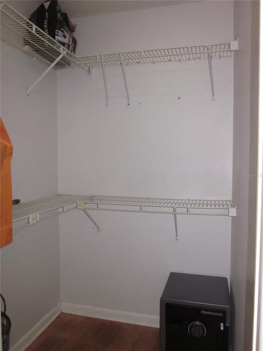 For Rent: $3,000 (3 beds, 2 baths, 1608 Square Feet)