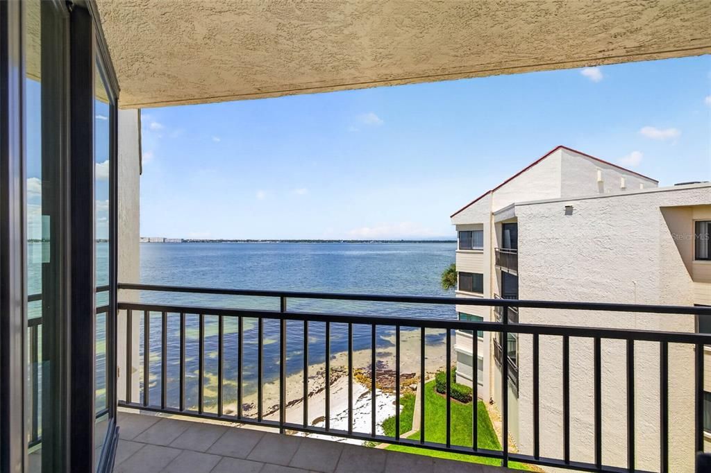 En Venta: $539,000 (2 camas, 2 baños, 1320 Pies cuadrados)