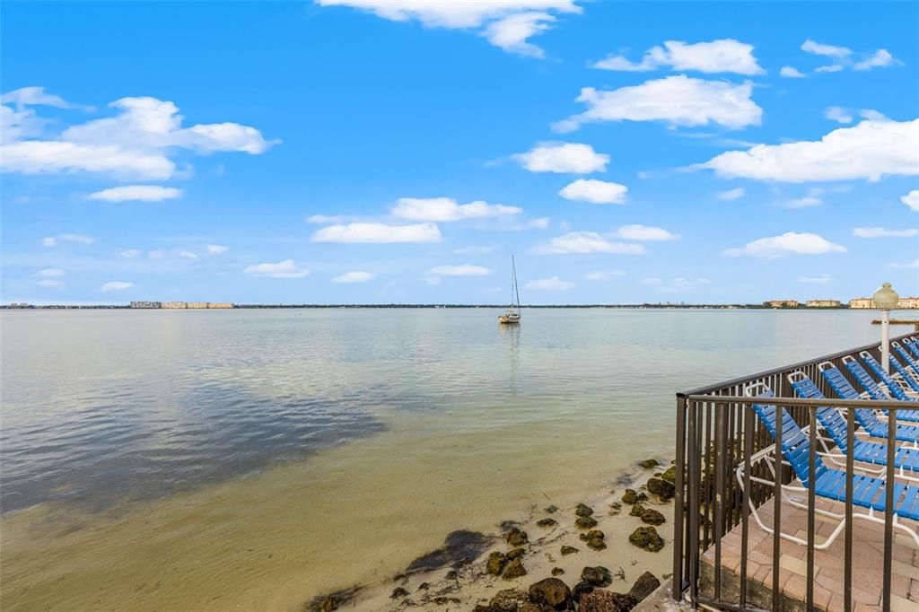 En Venta: $539,000 (2 camas, 2 baños, 1320 Pies cuadrados)