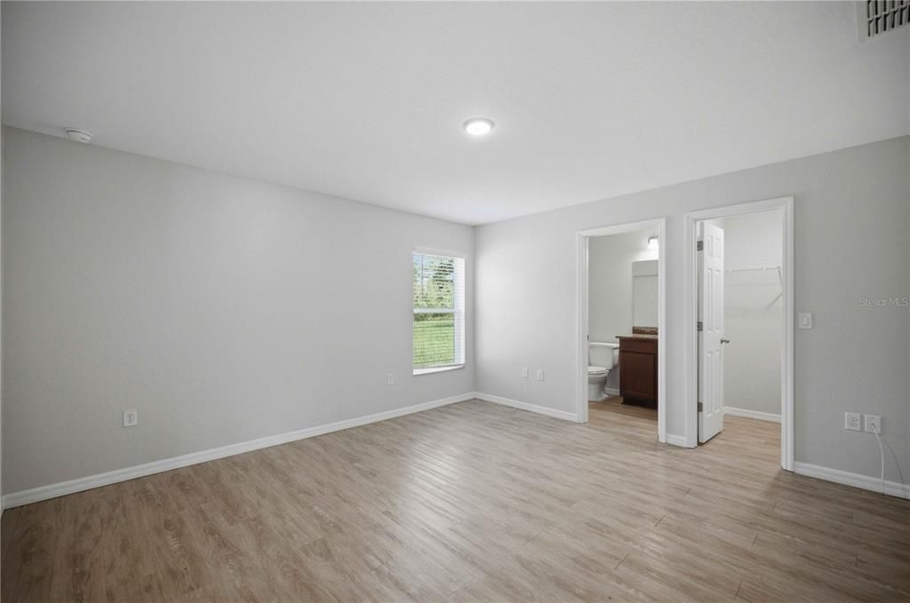 For Sale: $239,990 (3 beds, 2 baths, 1348 Square Feet)
