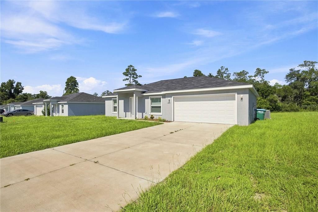 For Sale: $239,990 (3 beds, 2 baths, 1348 Square Feet)