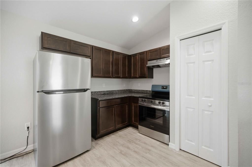 For Sale: $239,990 (3 beds, 2 baths, 1348 Square Feet)