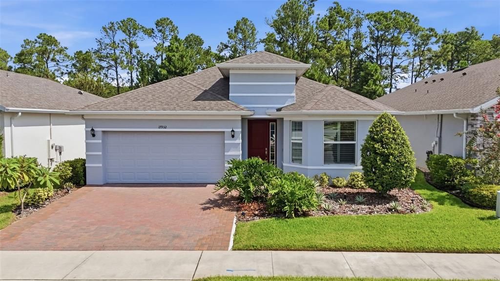 For Sale: $549,900 (4 beds, 3 baths, 2356 Square Feet)