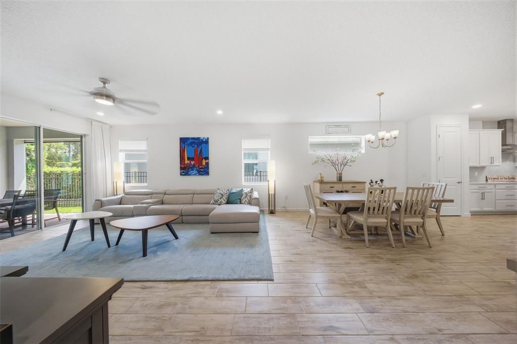 For Sale: $549,900 (4 beds, 3 baths, 2356 Square Feet)