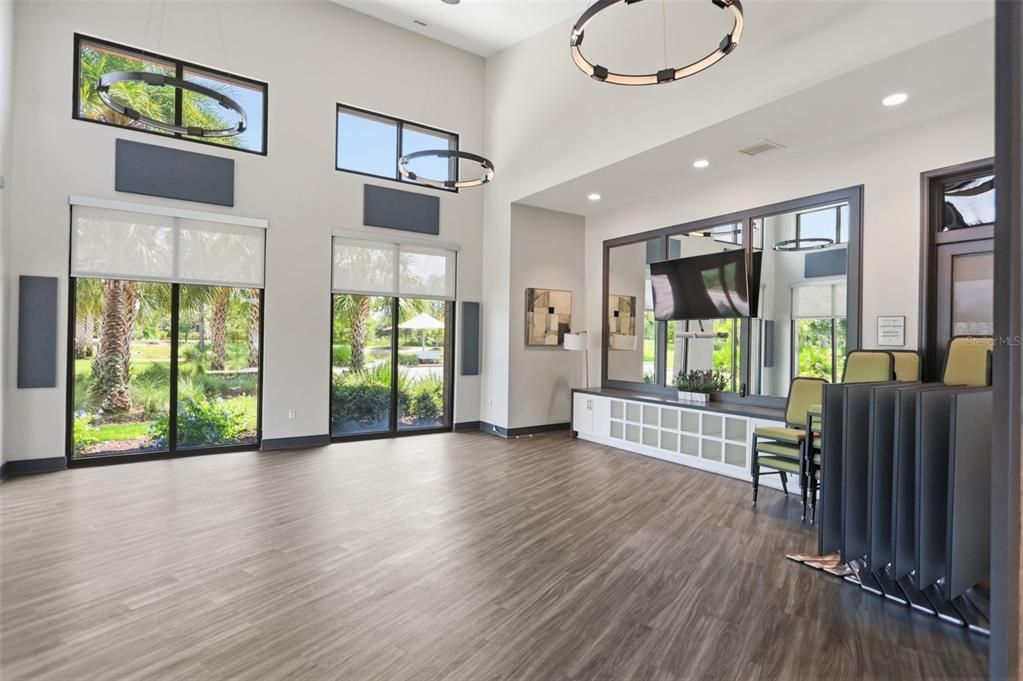For Sale: $549,900 (4 beds, 3 baths, 2356 Square Feet)