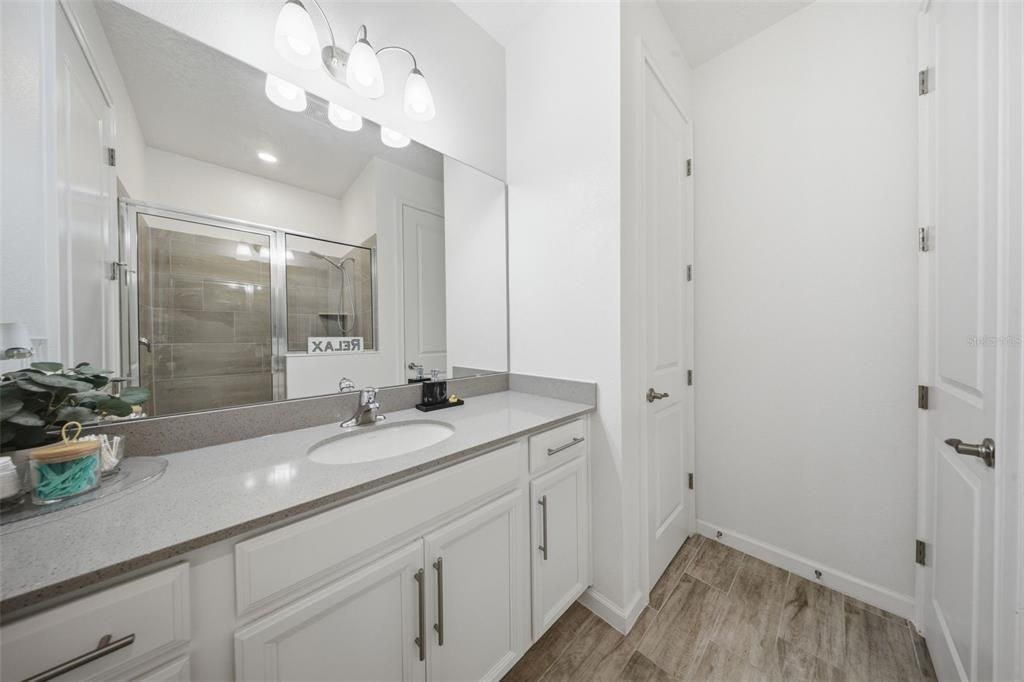 For Sale: $549,900 (4 beds, 3 baths, 2356 Square Feet)