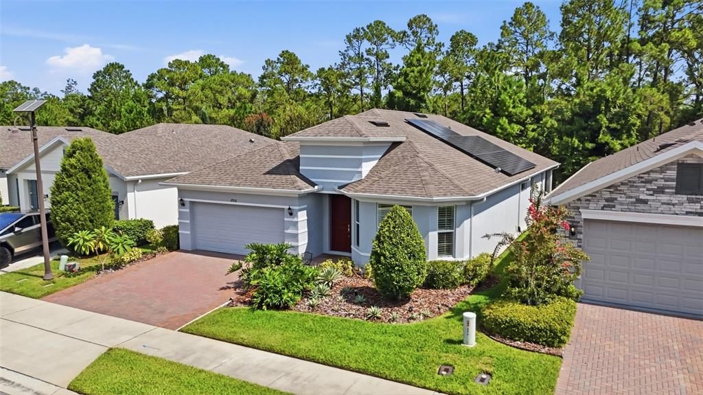 For Sale: $549,900 (4 beds, 3 baths, 2356 Square Feet)
