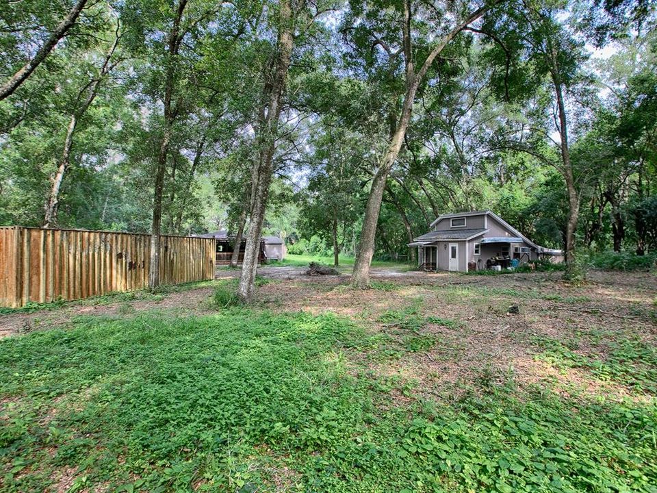 En Venta: $2,500,000 (2.58 acres)