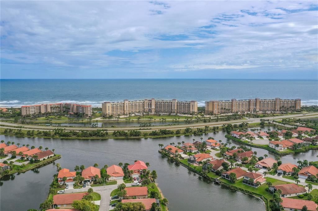 Под контрактом: $430,000 (3 спален, 2 ванн, 1832 Квадратных фут)