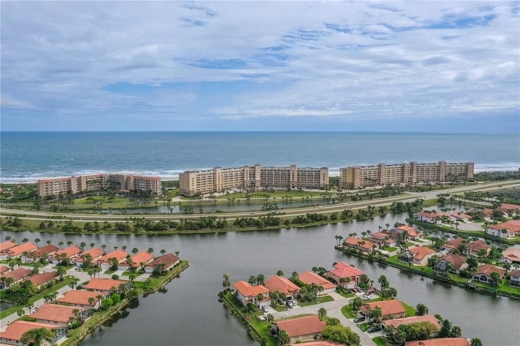 Под контрактом: $430,000 (3 спален, 2 ванн, 1832 Квадратных фут)