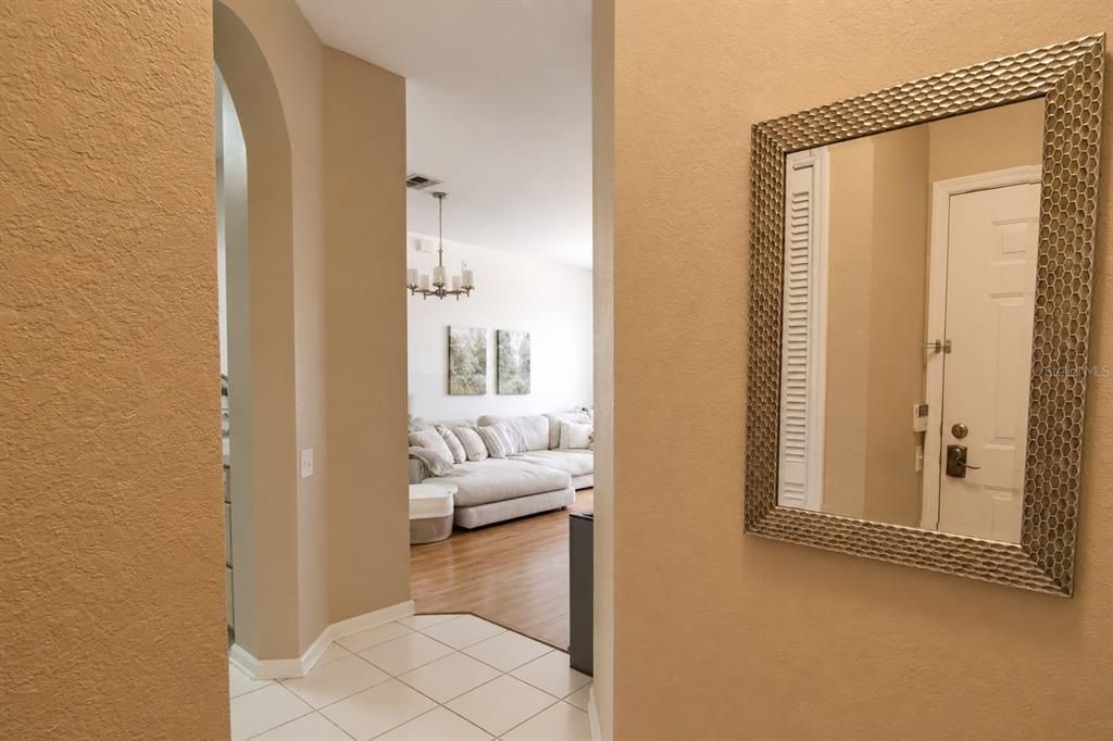 En Venta: $219,000 (2 camas, 2 baños, 1116 Pies cuadrados)