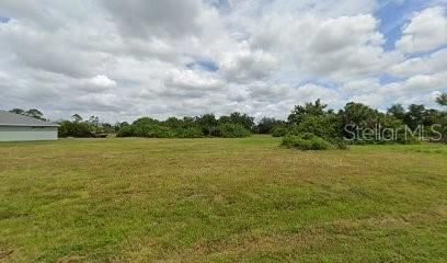 For Sale: $29,000 (0.17 acres)