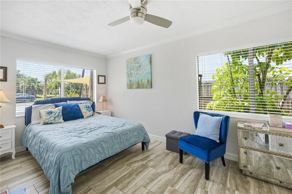 For Sale: $584,900 (3 beds, 3 baths, 1605 Square Feet)