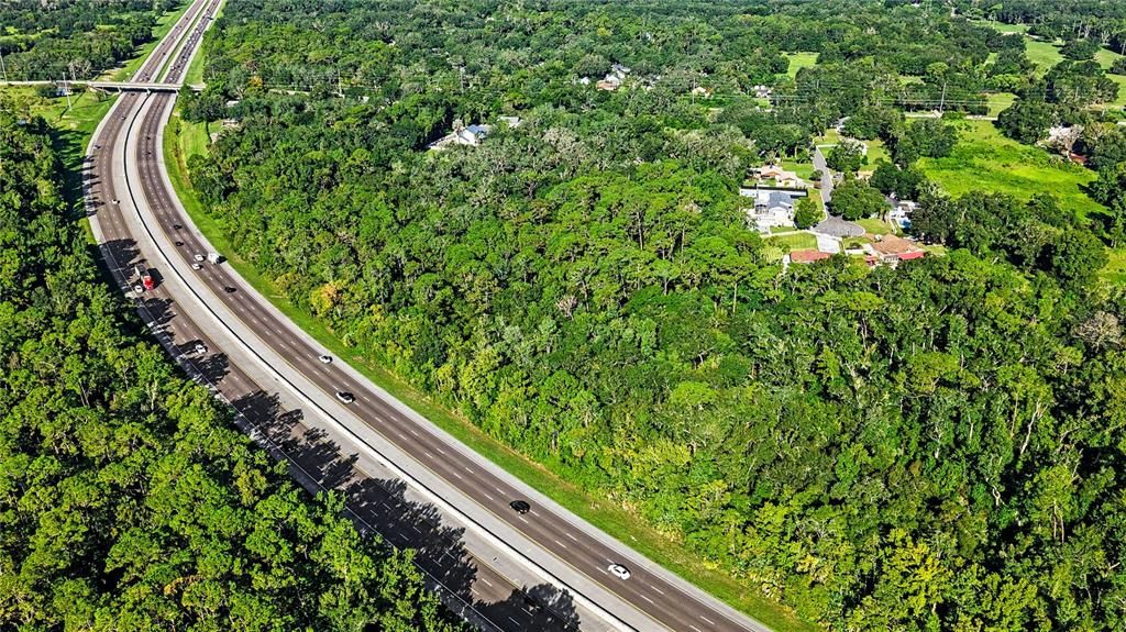 待售: $1,750,000 (15.04 acres)