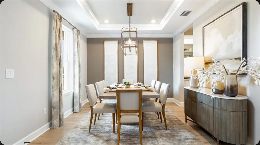For Sale: $758,999 (5 beds, 4 baths, 3835 Square Feet)
