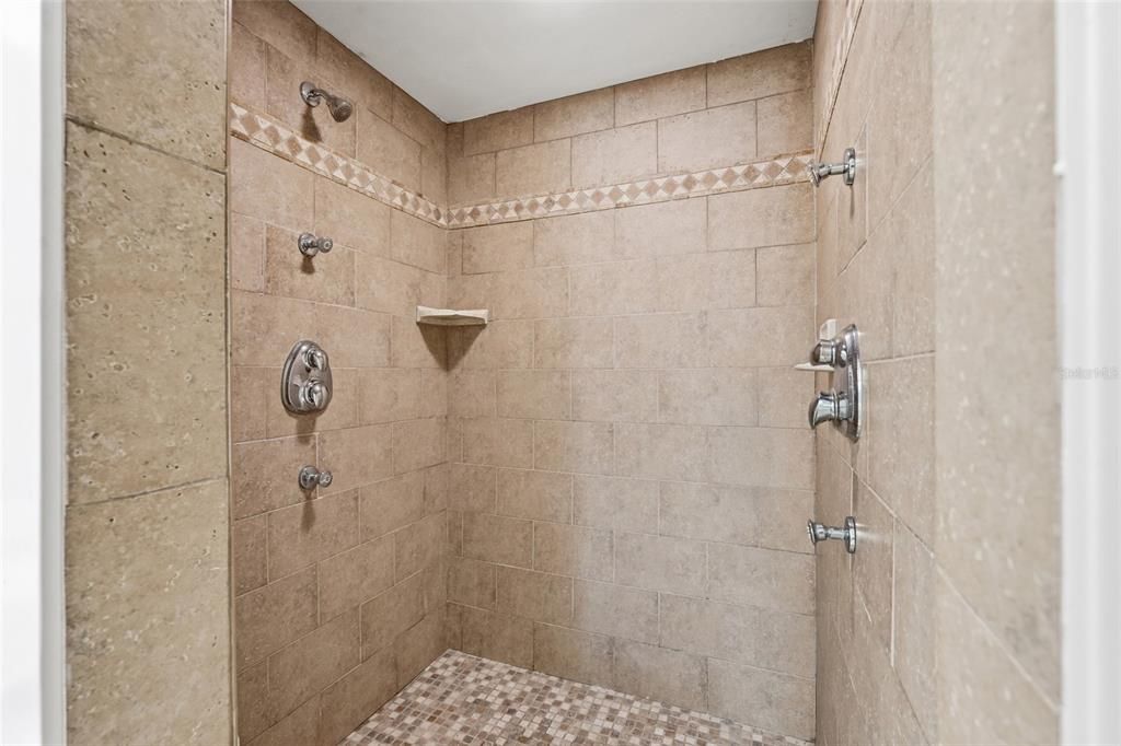 For Sale: $720,000 (3 beds, 2 baths, 2132 Square Feet)