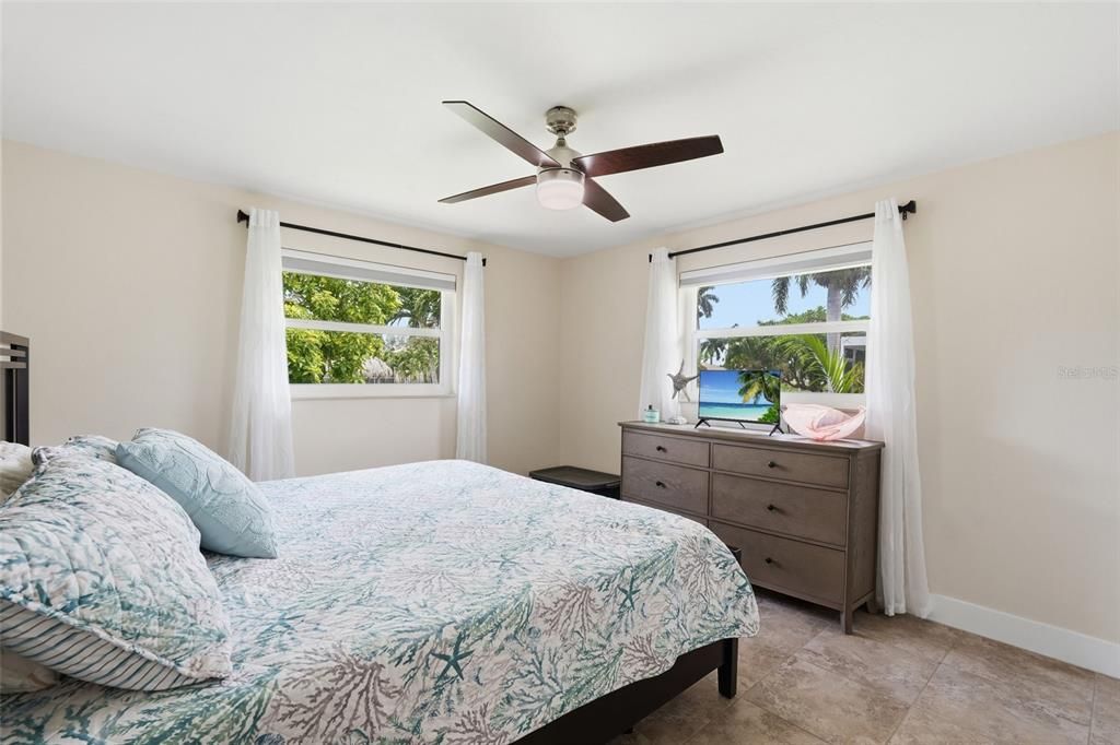 For Sale: $720,000 (3 beds, 2 baths, 2132 Square Feet)