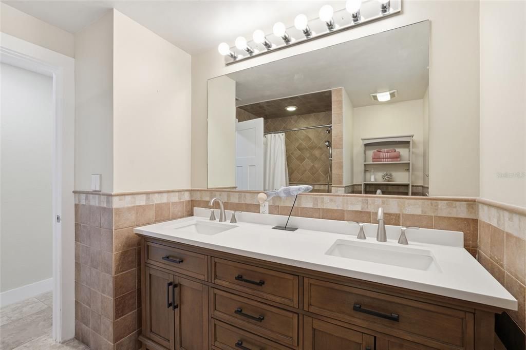 For Sale: $720,000 (3 beds, 2 baths, 2132 Square Feet)