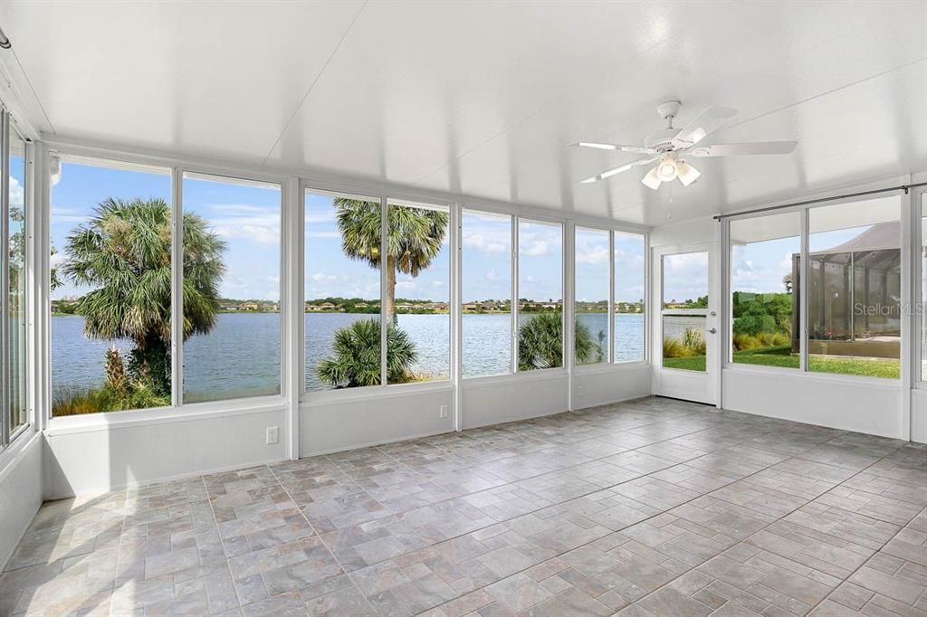 For Rent: $2,600 (3 beds, 2 baths, 1977 Square Feet)