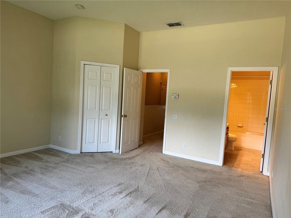 For Rent: $1,750 (2 beds, 2 baths, 1240 Square Feet)
