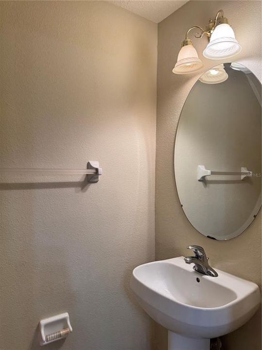 For Rent: $1,750 (2 beds, 2 baths, 1240 Square Feet)