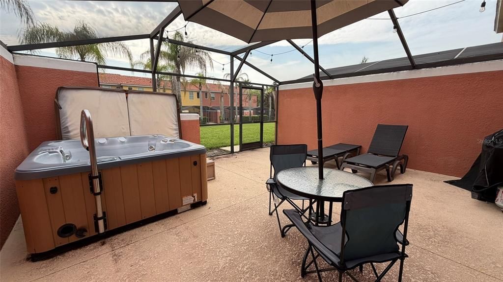 For Rent: $2,050 (2 beds, 2 baths, 1161 Square Feet)