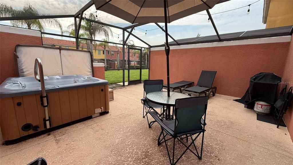 For Rent: $2,050 (2 beds, 2 baths, 1161 Square Feet)