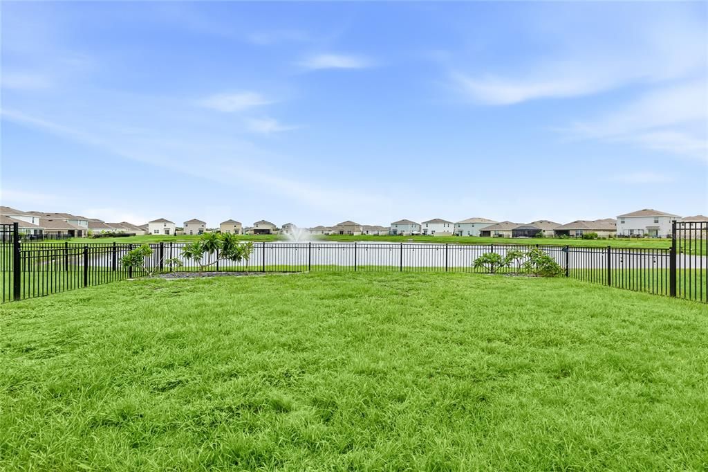 For Sale: $370,000 (4 beds, 2 baths, 2308 Square Feet)
