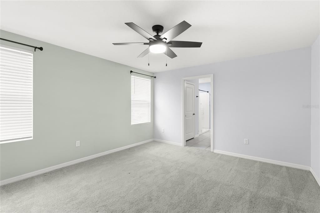 For Sale: $370,000 (4 beds, 2 baths, 2308 Square Feet)