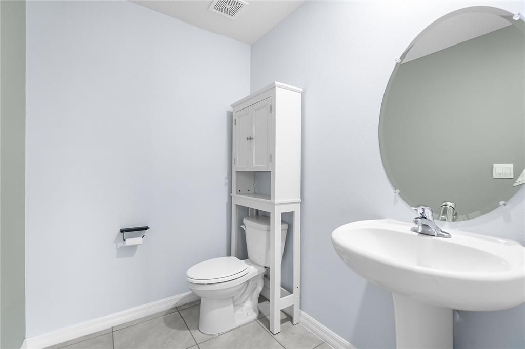 For Sale: $370,000 (4 beds, 2 baths, 2308 Square Feet)