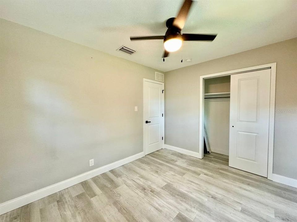 For Rent: $2,400 (3 beds, 2 baths, 1337 Square Feet)