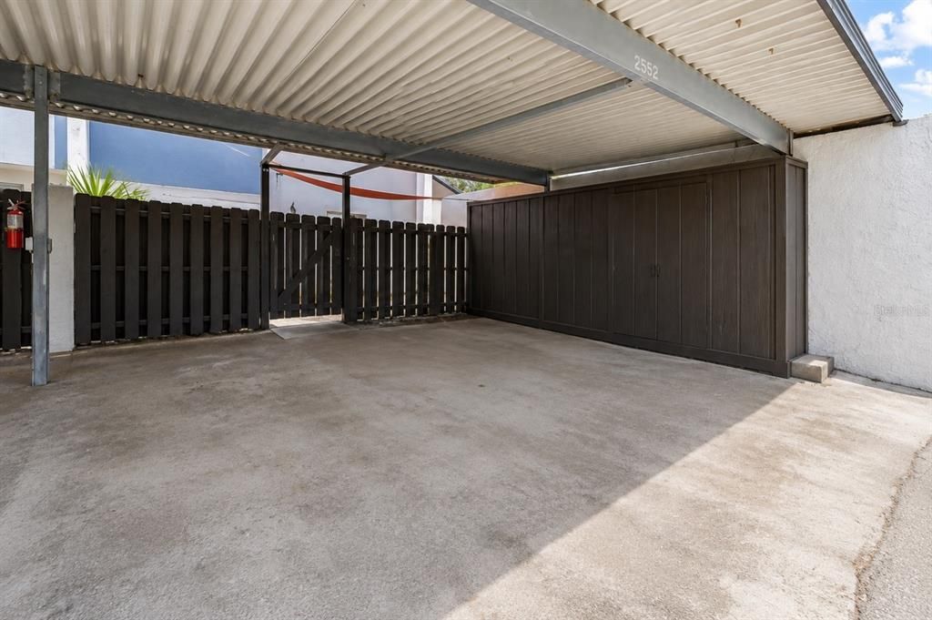 For Sale: $189,000 (3 beds, 3 baths, 1408 Square Feet)