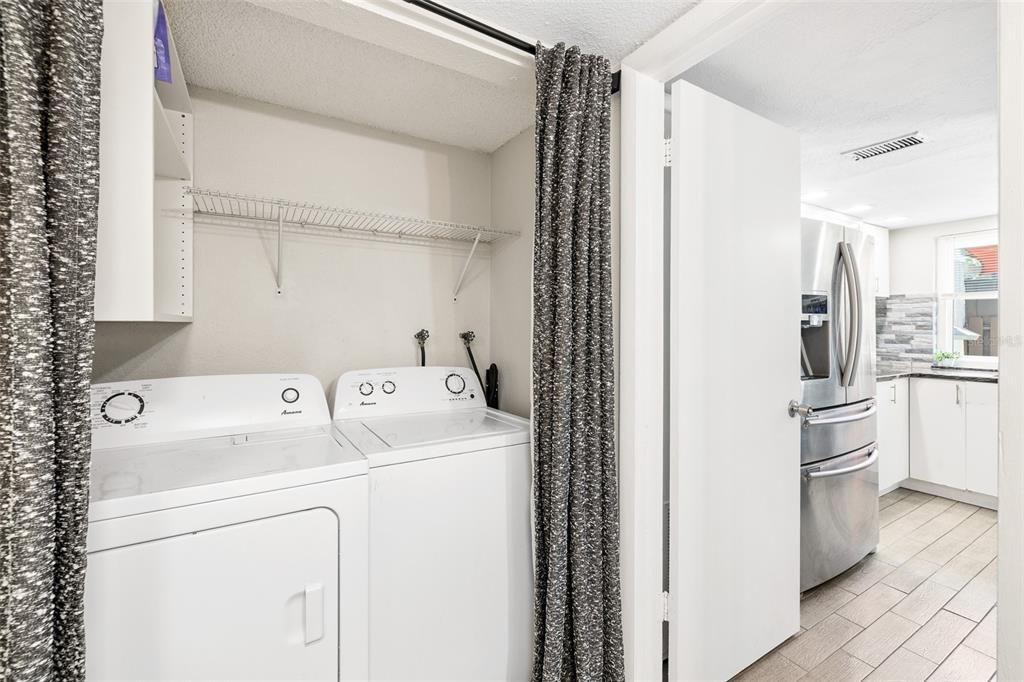 For Sale: $189,000 (3 beds, 3 baths, 1408 Square Feet)