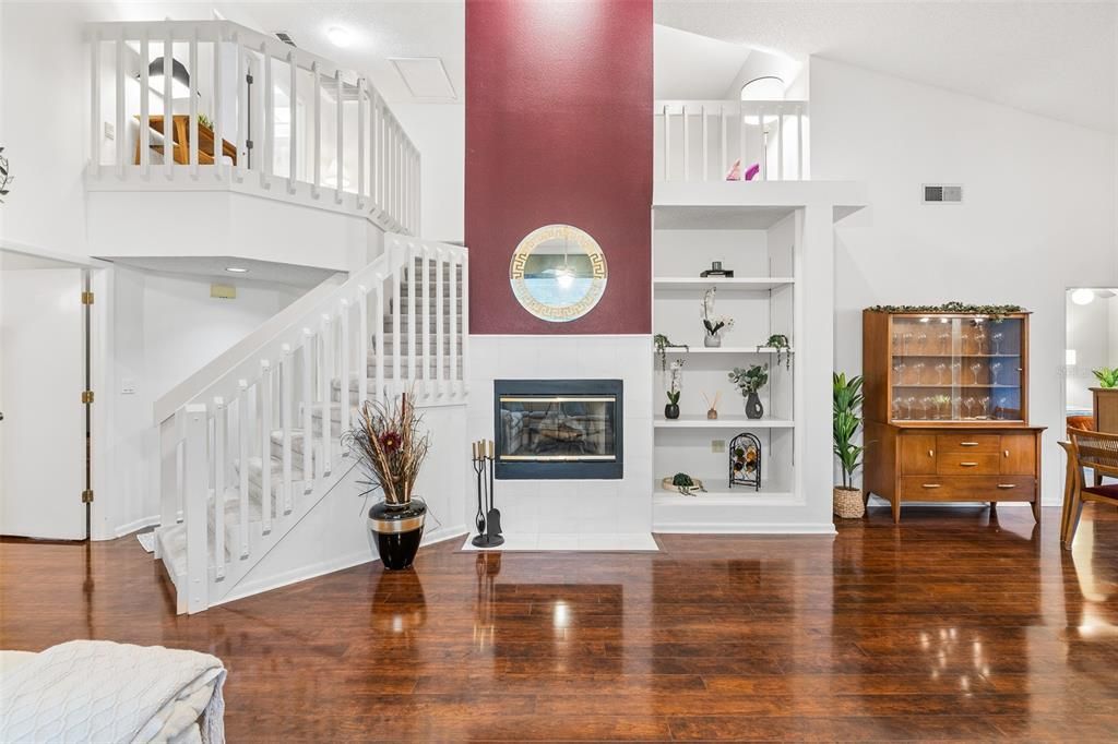 Active With Contract: $299,000 (3 beds, 2 baths, 1622 Square Feet)