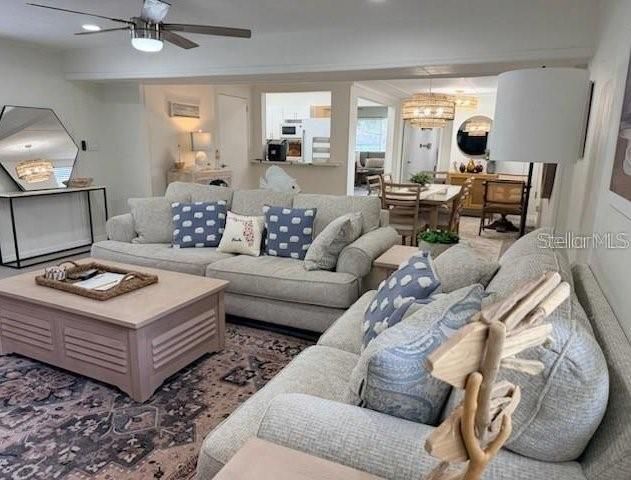 В аренду: $2,795 (3 спален, 1 ванн, 1402 Квадратных фут)
