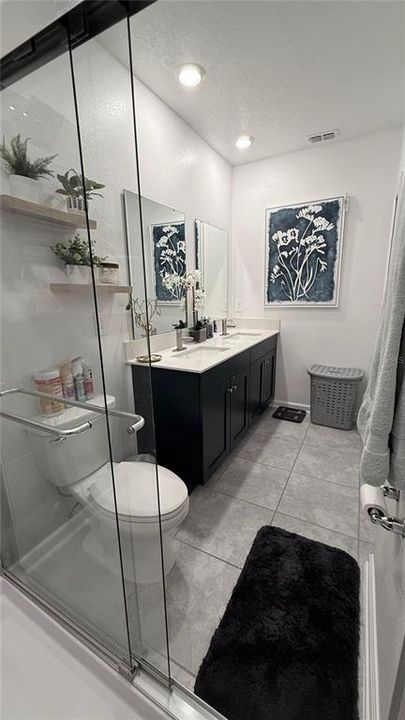 В аренду: $2,200 (4 спален, 2 ванн, 2080 Квадратных фут)