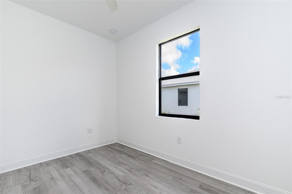 В аренду: $1,950 (3 спален, 2 ванн, 1632 Квадратных фут)