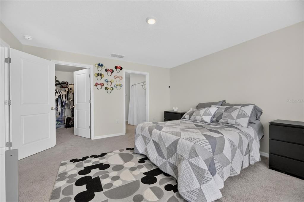 For Sale: $279,000 (3 beds, 2 baths, 1516 Square Feet)