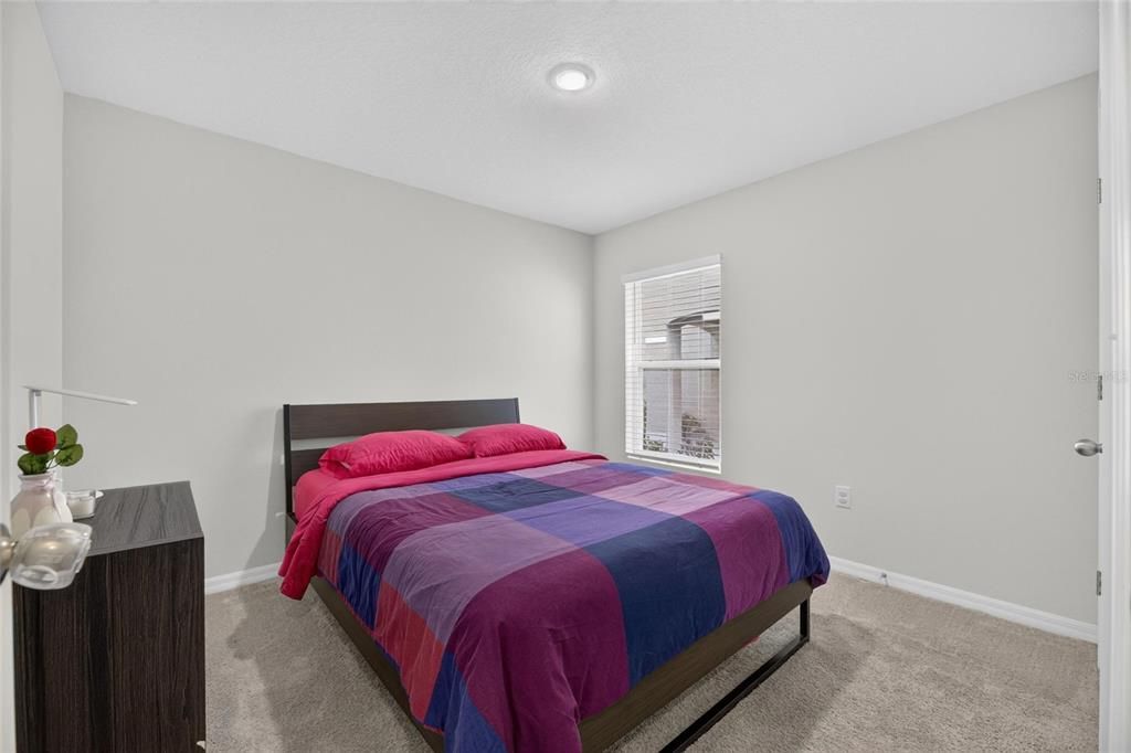 For Sale: $279,000 (3 beds, 2 baths, 1516 Square Feet)