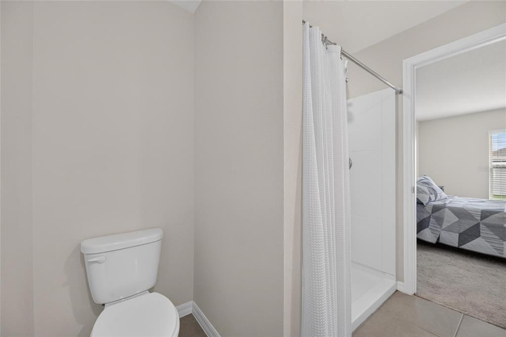 For Sale: $279,000 (3 beds, 2 baths, 1516 Square Feet)