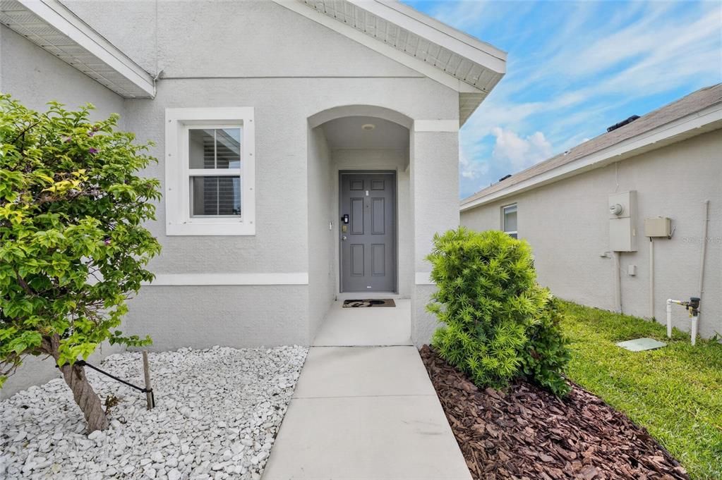 For Sale: $279,000 (3 beds, 2 baths, 1516 Square Feet)