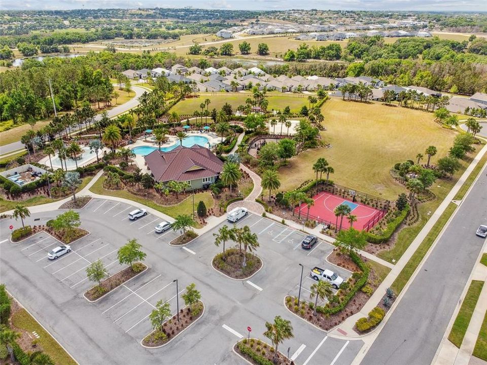 Active With Contract: $525,000 (4 beds, 2 baths, 2560 Square Feet)