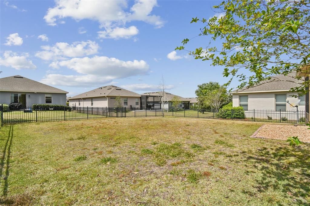 Active With Contract: $525,000 (4 beds, 2 baths, 2560 Square Feet)