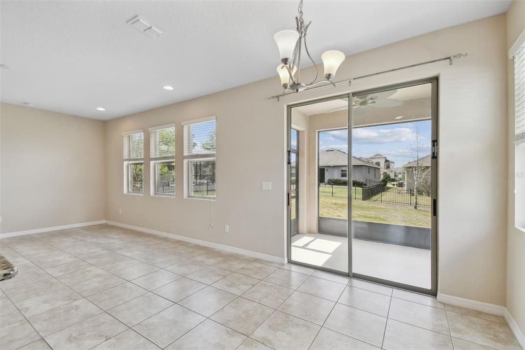Active With Contract: $525,000 (4 beds, 2 baths, 2560 Square Feet)