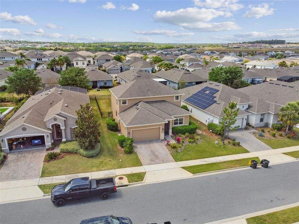 Active With Contract: $525,000 (4 beds, 2 baths, 2560 Square Feet)
